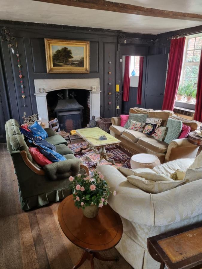 Old Manor House Shepperton